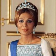 Farah Diba ist die allererste und letze Kaiserin des Iran.
