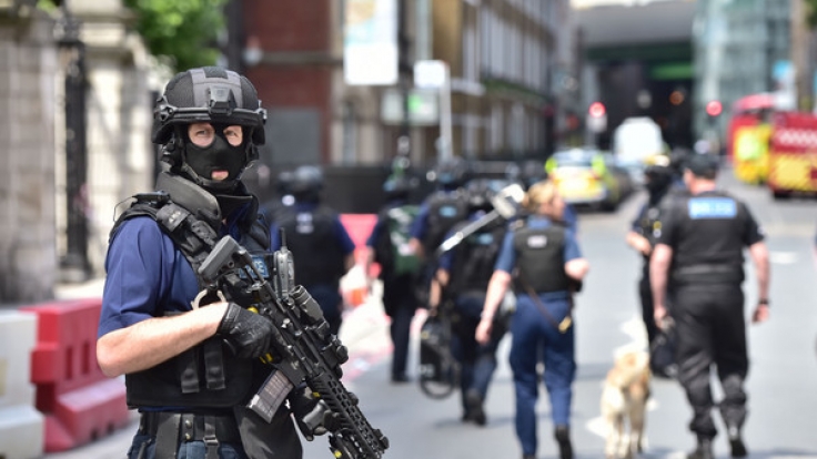 Bewaffnete Polizei in London.