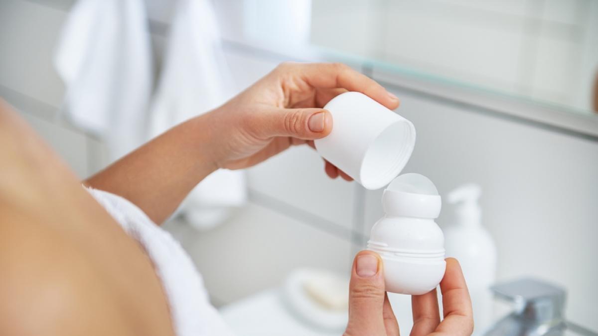 Wie gut sind Deoroller ohne Aluminium? &Ouml;kotest hat den Test gemacht. (Foto)