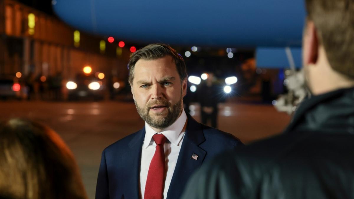 In Budapest sprach US-Vizepr&auml;sident &uuml;ber die bevorstehenden Verhandlungen mit dem Iran und brachte dabei seine Ehefrau Usha ins Spiel. (Foto)