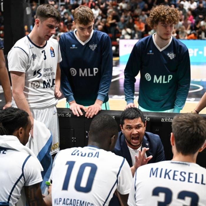 ALBA BERLIN siegen auswärts mit 54:87