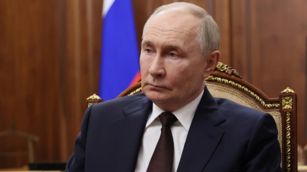 W&auml;hrend seiner China-Reise tat Wladimir Putin einen&nbsp;russischen Angriff auf Europa als "Hysterie" ab. (Foto)
