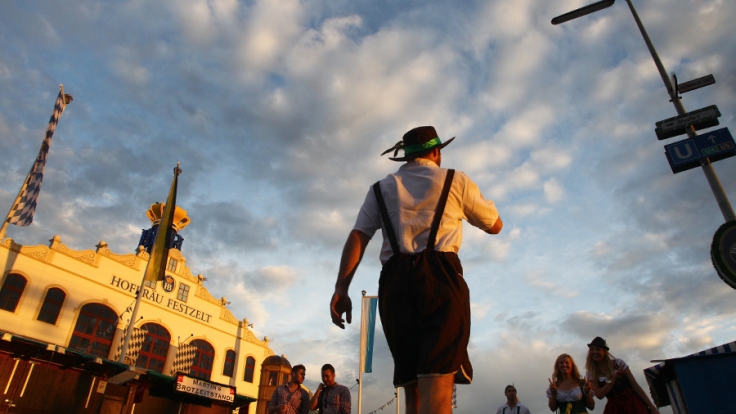 Sein Wiesn-Besuch wurde für einen jungen Briten zum Albtraum.