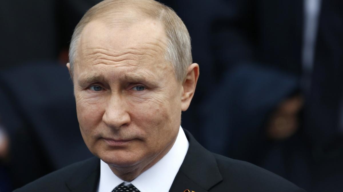 Unmittelbar vor seiner f&uuml;r den 9. Mai geplanten Milit&auml;rparade in Moskau erlebt Wladimir Putin im Ukraine-Krieg eine unliebsame &Uuml;berraschung. (Foto)