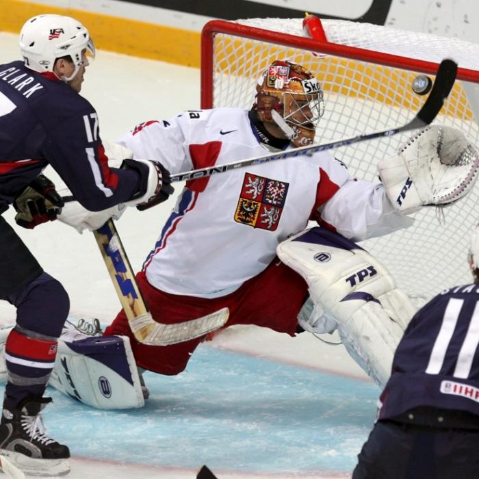 Eishockey-Welt unter Schock! Star-Torwart (52) leblos aufgefunden