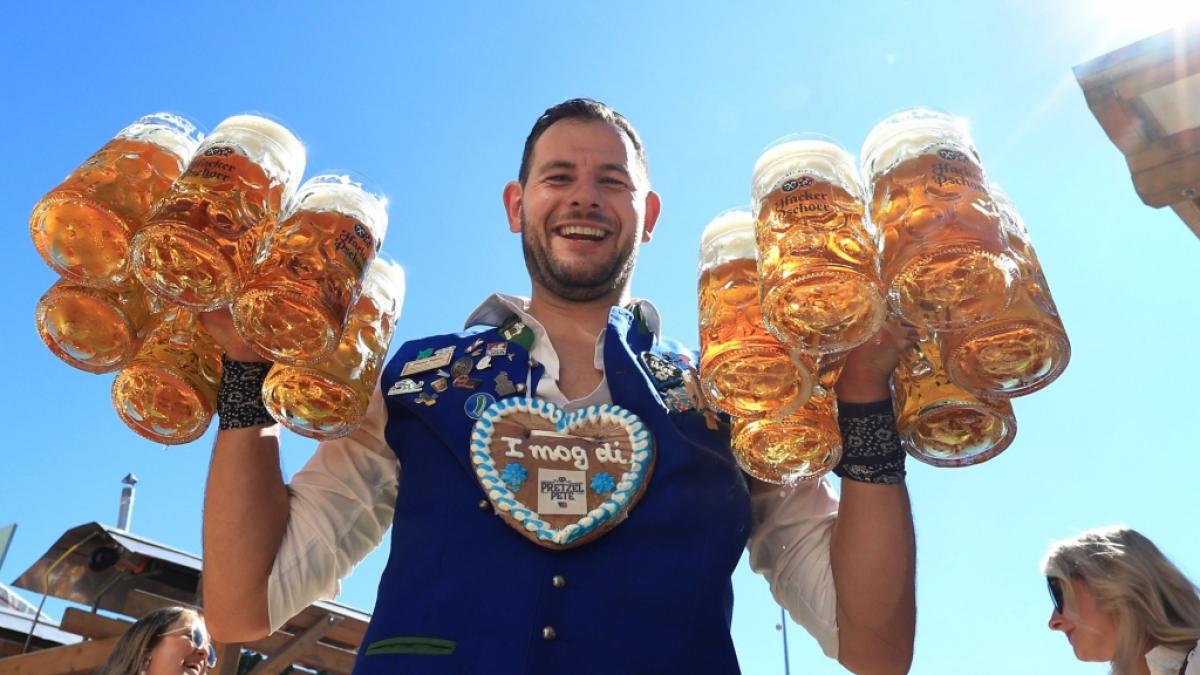 O'zapft is'! AM 19. September 2026 f&auml;llt der Startschuss f&uuml;r das 191. Oktoberfest in M&uuml;nchen. (Foto)