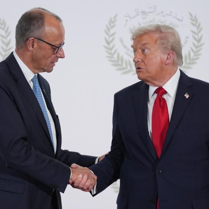 Bundeskanzler lädt Trump nach Deutschland ein - Besuch in Heimatdorf geplant