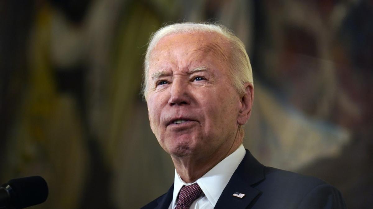 Joe Biden wurde bei einer Rede unterbrochen und zeigte sich sprachlos. (Foto)