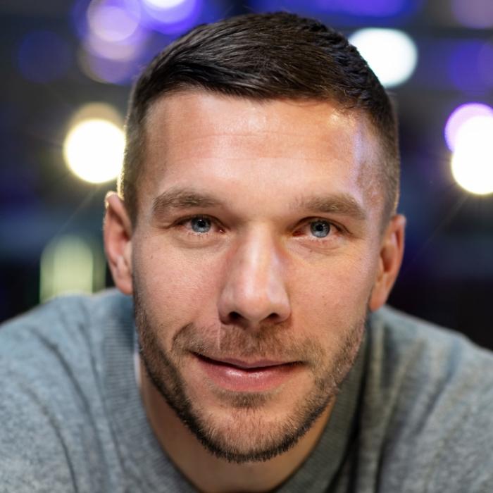 Todes-Schock! Fußball-Star trauert um seine Oma