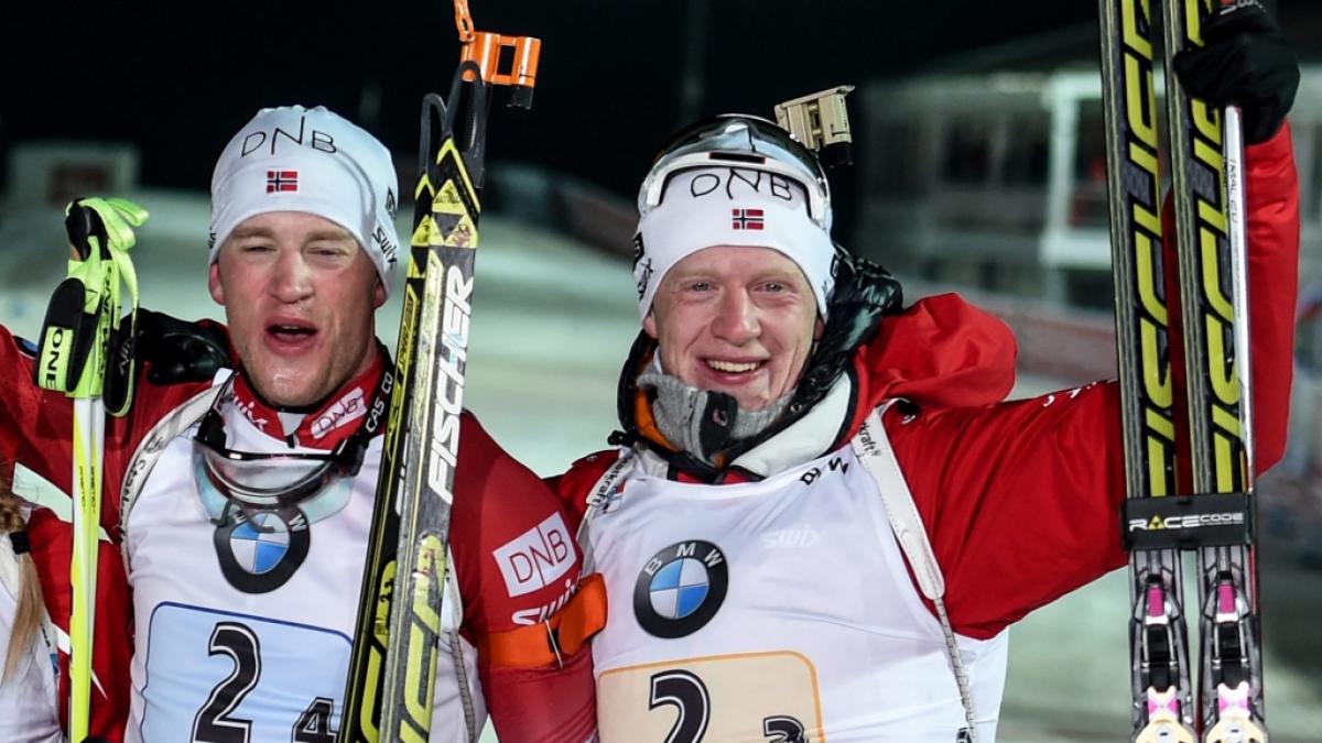 Die norwegischen Biathlon-Br&uuml;der Tarjei B&oslash; und Johannes Thingnes B&oslash; werden beim City-Biathlon 2021 in Wiesbaden dabei sein. (Foto)