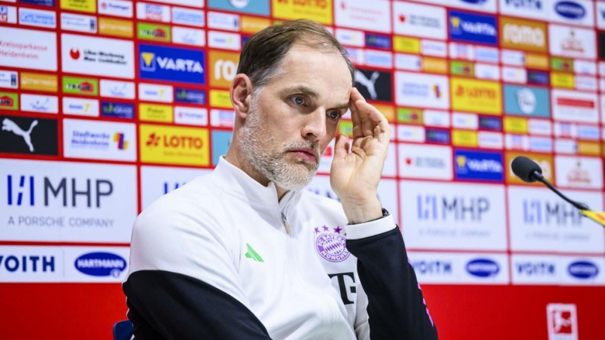 Thomas Tuchel ist nach der Bundesliga-Niederlage gegen den 1. FC Heidenheim verzweifelt. Muss er als Trainer des FC Bayern M&uuml;nchen jetzt vorzeitig seinen Hut nehmen? (Foto)