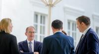 Arbeitsministerin Bärbel Bas (SPD, l.), Innenminister Alexander Dobrindt (CSU, 2.v.l.) und SPD-Finanzminister Lars Klingbeil (r.) im August auf Schloss Neuhardenberg
