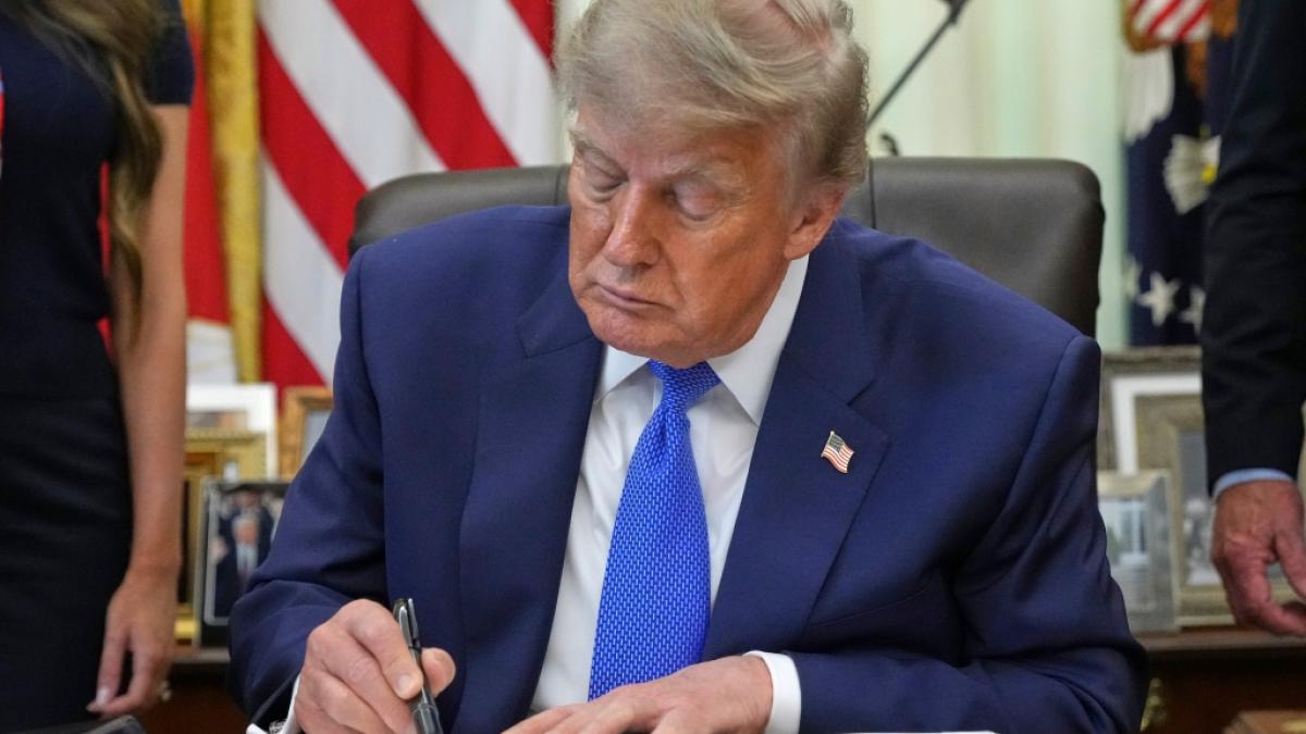 Donald Trump schwindelt sich seine eigenen Erfolge sch&ouml;n - nun ist die Betrugskampagne aufgeflogen. (Foto)