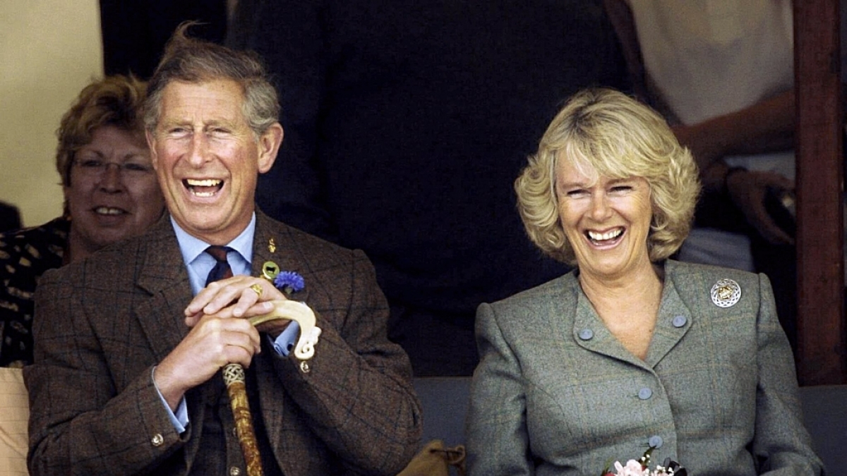 Prinz Charles und Camilla Parker-Bowles sind seit Jahren gl&uuml;cklich verheiratet - auch ohne eigenen Nachwuchs. (Foto)