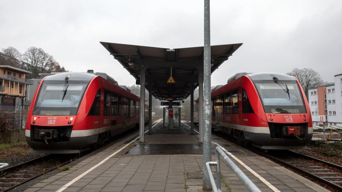 Die Deutsche Bahn stellt am 13.12.2020 auf den neuen Winterfahrplan um. (Foto)