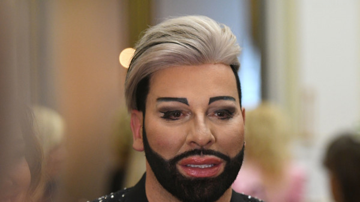 Modezar Harald Gl&ouml;&ouml;ckler ist ein wandelndes Gesamtkunstwerk - Sch&ouml;nheitsoperationen und Botox sei Dank. (Foto)