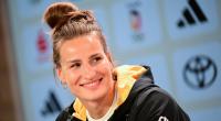 Bei den Olympischen Sommerspielen 2024 in Paris will Anna-Maria Wagner die Goldmedaille im Judo holen - vorher darf sie für Team Deutschland die Fahne bei der Eröffnungsfeier tragen.