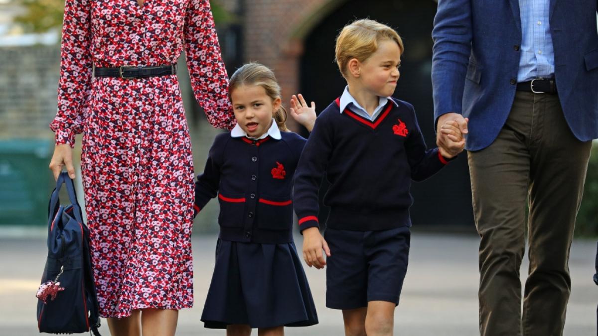 Prinzessin Charlotte und Prinz George kehren zum neuen Schuljahr an ihre Schule zur&uuml;ck. So werden die Mini-Royals von ihren Mitsch&uuml;lern genannt! (Foto)