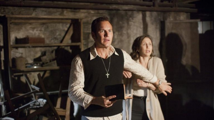 Die Geisterjäger Ed (Patrick Wilson) und Lorraine Warren (Vera Farmiga) werden in