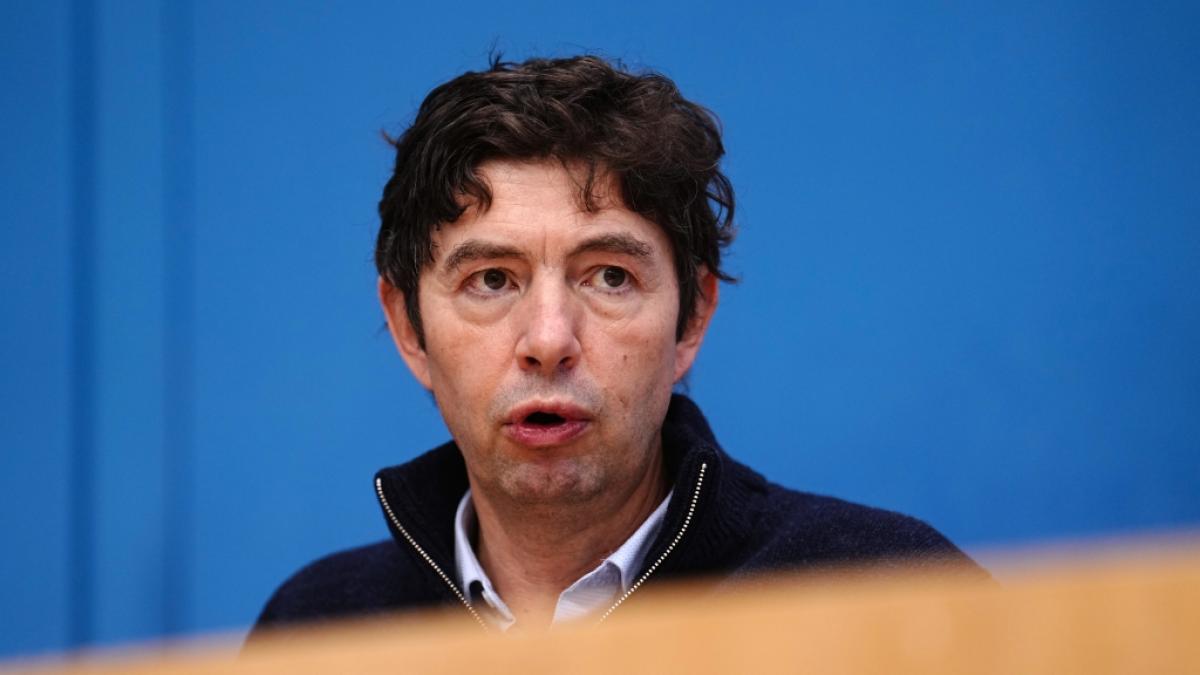 So hatte sich Christian Drosten seinen Familienurlaub nicht vorgestellt. (Foto)