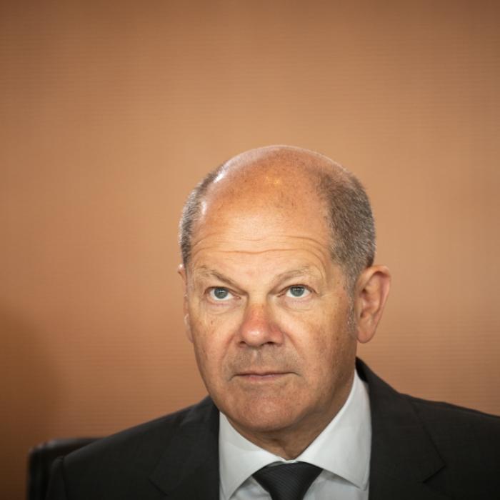 Geheime Waffenliste enthüllt! Scholz als Lügner überführt?