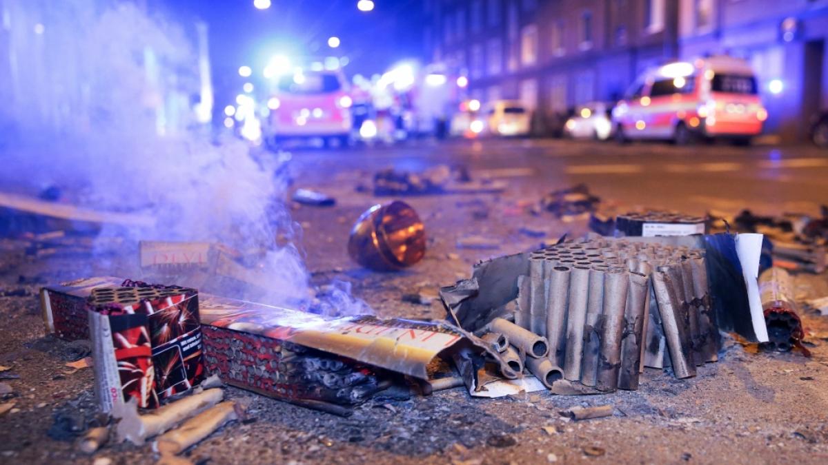 Zum Jahreswechsel 2021/22 wird es abermals kein Feuerwerk geben: Bund und L&auml;nder haben sich auf ein B&ouml;llerverbot zu Silvester geeinigt. (Foto)
