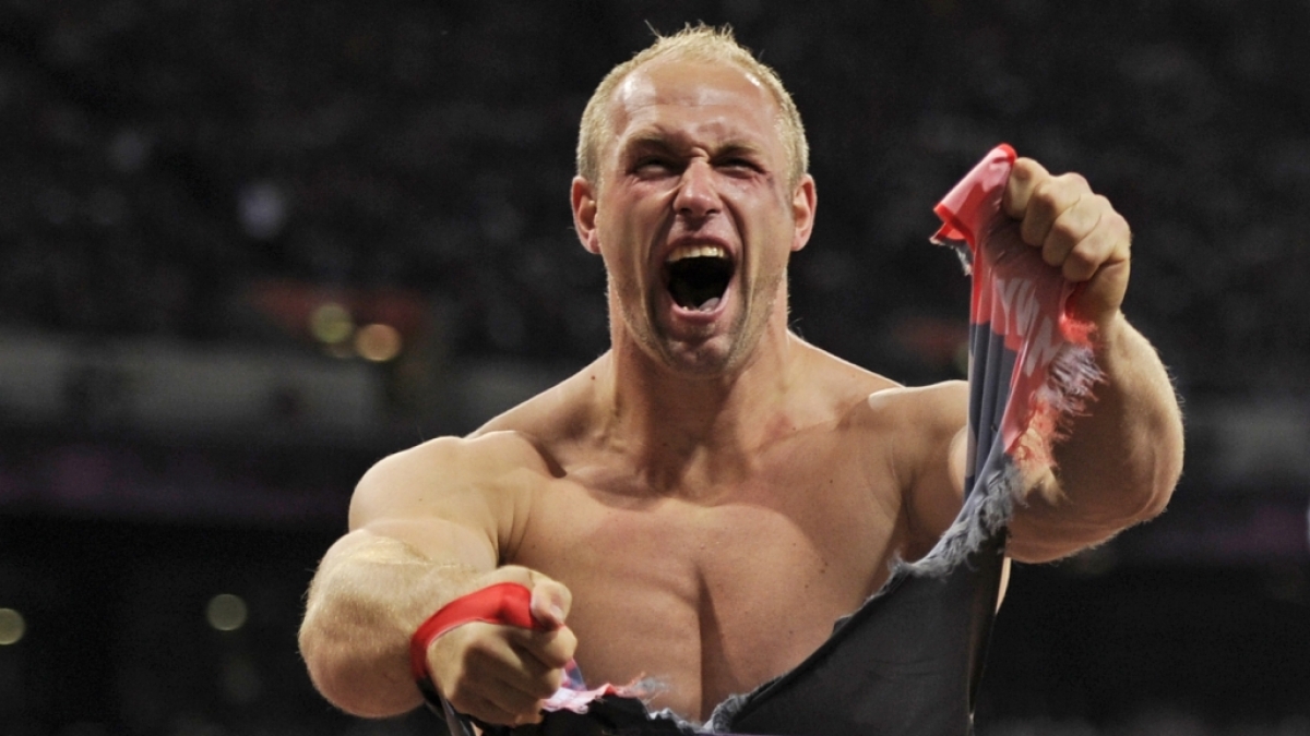 Weil nach einem gegl&uuml;ckten Diskuswurf schon mal sein Hemd zerrei&szlig;t, wird Robert Harting auch als "Hulk" bezeichnet. (Foto)