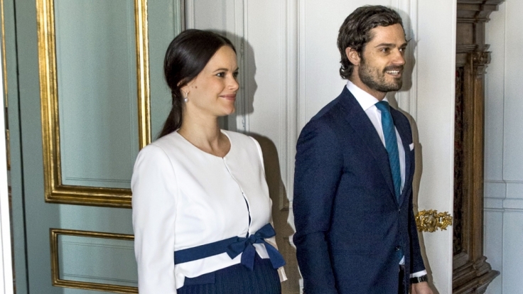 Prinz Carl Philip von Schweden und seine Ehefrau Prinzessin Sofia sind einem bösartigen betrug zum Opfer gefallen.