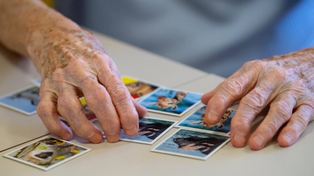 Die Risikofaktoren von Demenz sind weitgehend ungekl&auml;rt - eine Stellschraube k&ouml;nnte jedoch die Ern&auml;hrung sein. (Foto)
