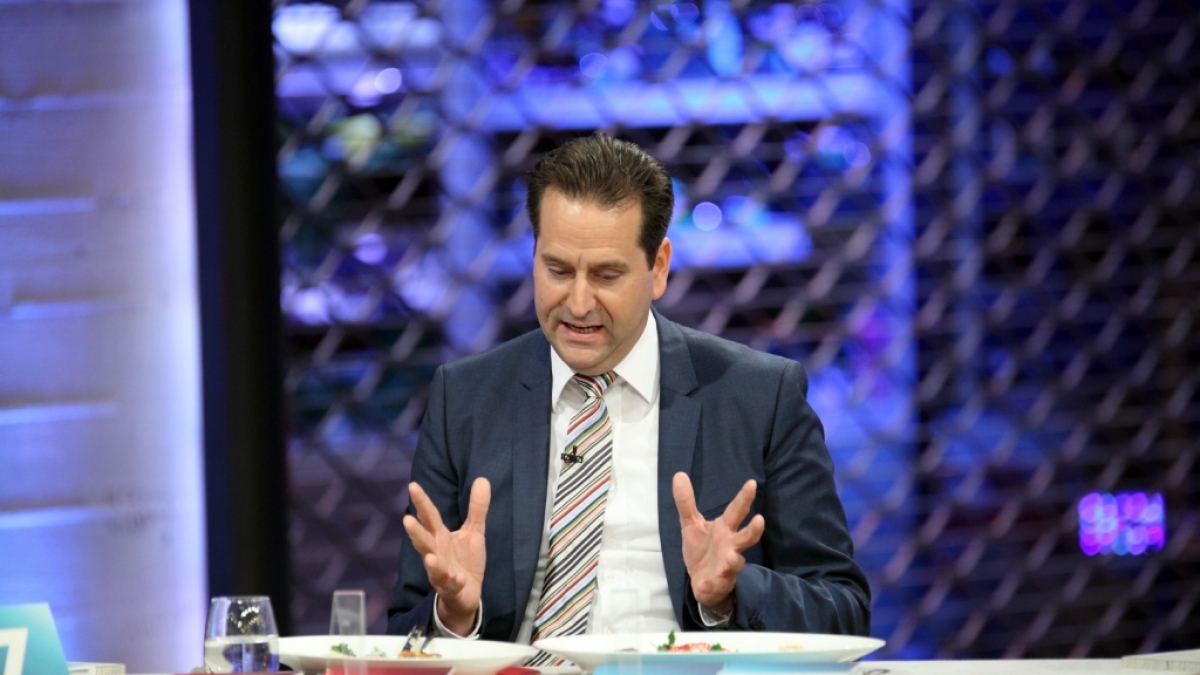 Gerhard Retter ist neuer Juror bei Grill den Henssler. (Foto)
