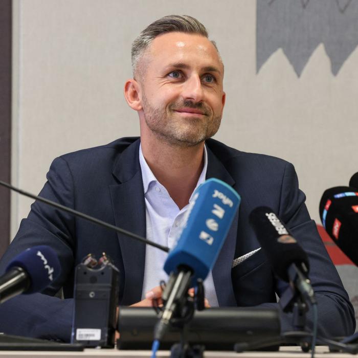 AfD-Wahlsieger plant Abschiebungen mit Rüstungsgütern
