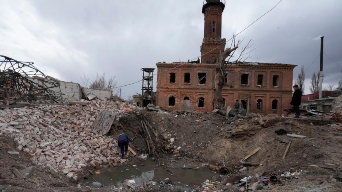 Nach heftigen Luftangriffen der russischen Armee liegt die Stadt Charkiw in Tr&uuml;mmern. (Foto)