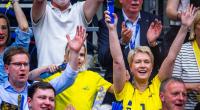 Manuela Schwesig mit ihrem Mann Stefan bei einem Spiel zwischen SSC Palmberg Schwerin und Dresdner SC.