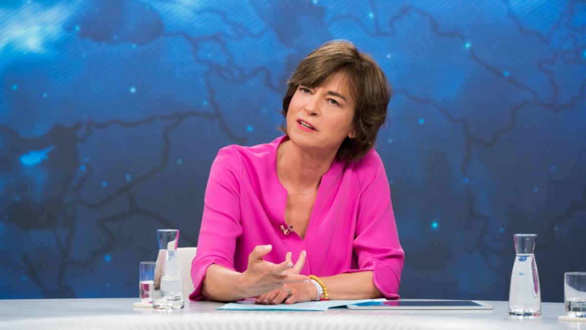 Maybrit Illner geht am Donnerstag, 6. Oktober, wieder mit ihrem ZDF-Polittalk auf Sendung. (Foto)