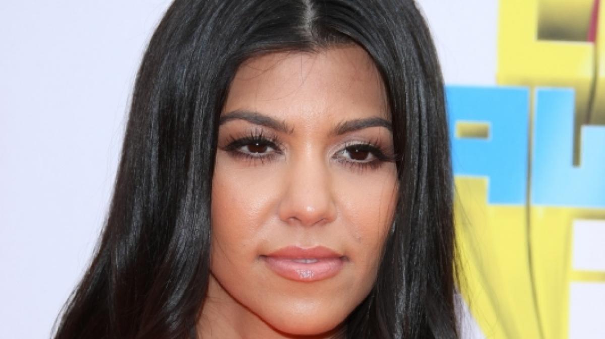 Kourtney Kardashian raubte ihren Fans im winzigen Bikini den Atem. (Foto)