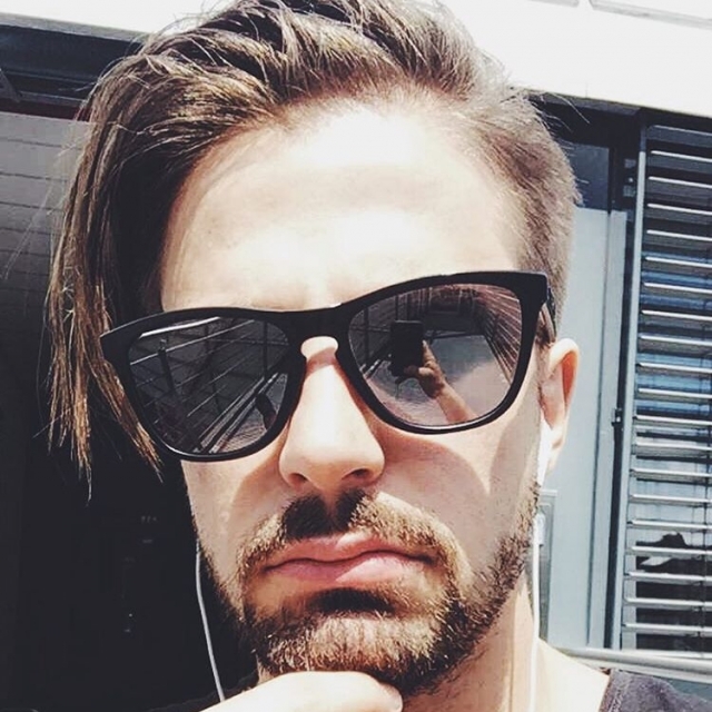 So lebt der Freeski-Hottie mit seiner Freundin