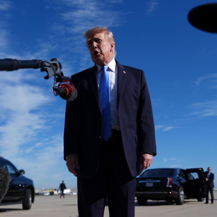 Terror-Alarm nahe US-Militärbasis - US-Präsident nennt Details zu verteiltem Anschlag