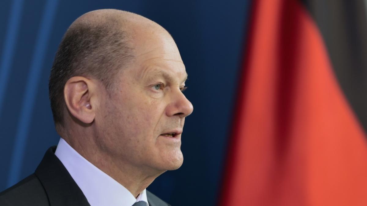 Olaf Scholz' Bundeskanzleramt ber&auml;t dar&uuml;ber, ob es Putins Spione aus Deutschland ausweist. (Foto)