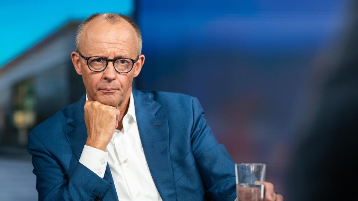 Bundeskanzler Friedrich Merz (CDU) stellte sich in der RTL-Sendung "Am Tisch mit Friedrich Merz" den Fragen von B&uuml;rgerinnen und B&uuml;rgern. (Foto)