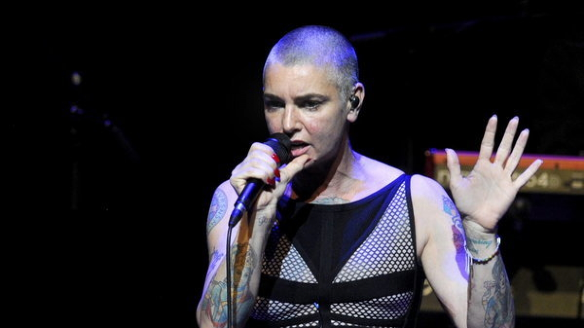 Den Kopf kahl rasiert und eine unvergleichliche Stimme: Sin&eacute;ad O'Connor wird 50. (Foto)