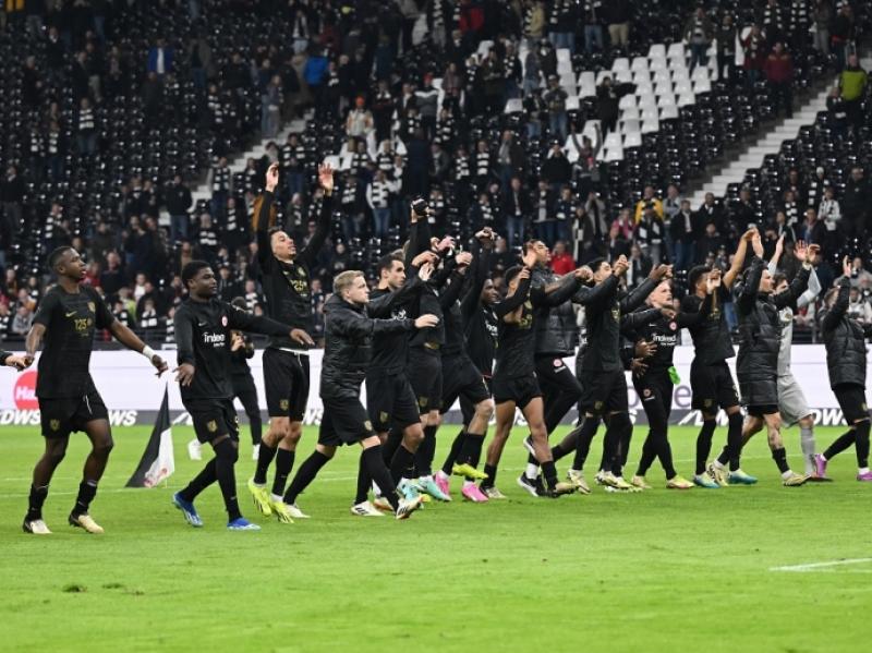 Eintracht Frankfurt News: Hellmann befürwortet Playoffs im Frauenfußball