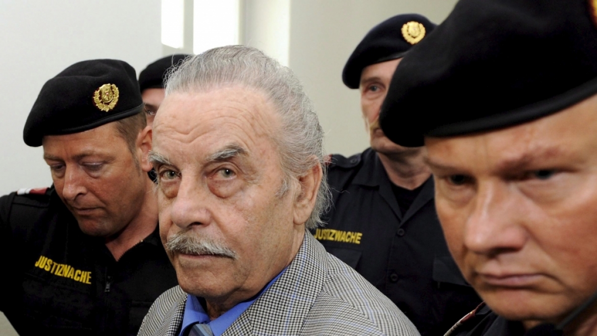 Josef Fritzl hielt seine Tochter 24 Jahre lang in einem Kellerverlies gefangen und zeugte mit ihr sieben Kinder. (Foto)