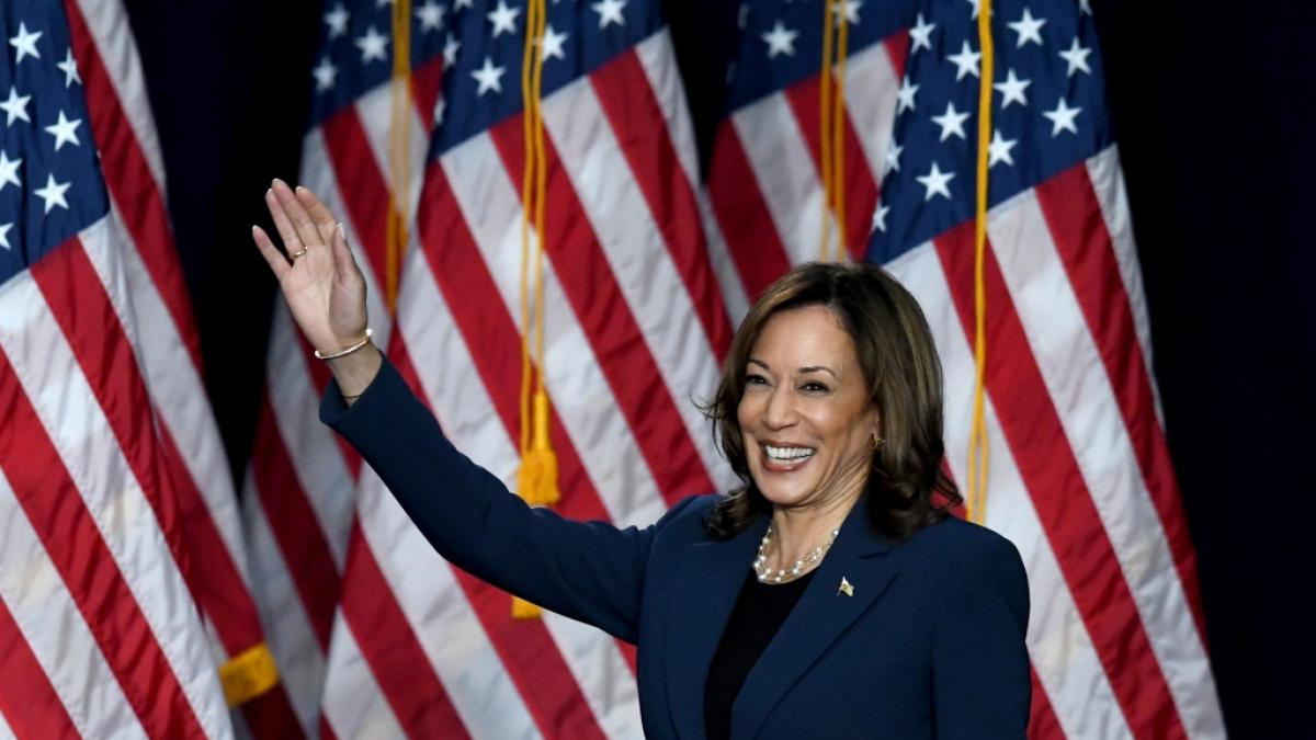 Kamala Harris schie&szlig;t scharf gegen Donald Trump. (Foto)