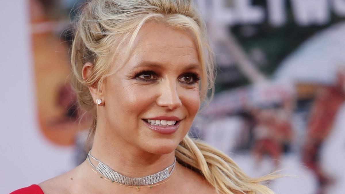 Britney Spears verr&auml;t, dass sie mit B&auml;umen spricht. (Foto)
