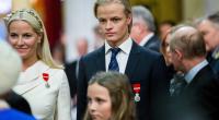 Der Wirbel um Marius Borg Høiby reißt nicht ab: Berichten zufolge soll der Sohn von Norwegens Kronprinzessin Mette-Marit im Gefängnis ausgerastet sein und sich selbst verletzt haben.