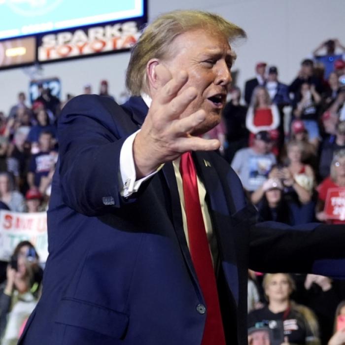 Irre Vorwürfe! Trump lässt 14-jährige Mädchen für sich tanzen