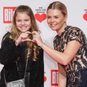 Anne-Sophie Briest und ihre Tochter Faye Montana am 05.12.2015 bei der Spendengala 