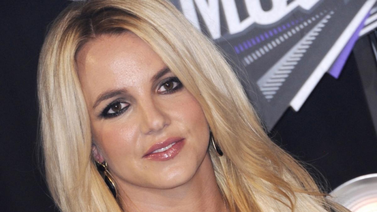 S&auml;ngerin Britney Spears reagiert jetzt auf die schweren Anschuldigungen, sie sei drogenabh&auml;ngig. (Foto)