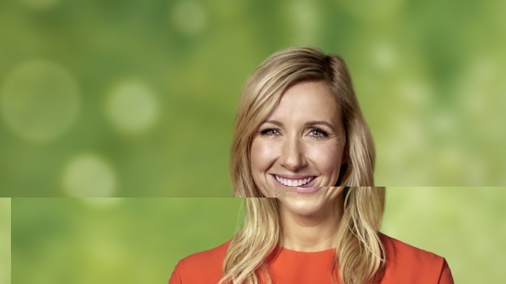 Andrea Kiewel hat die letzte Folge ZDF-Fernsehgarten moderiert. Die Kritiken gehen auseinander.