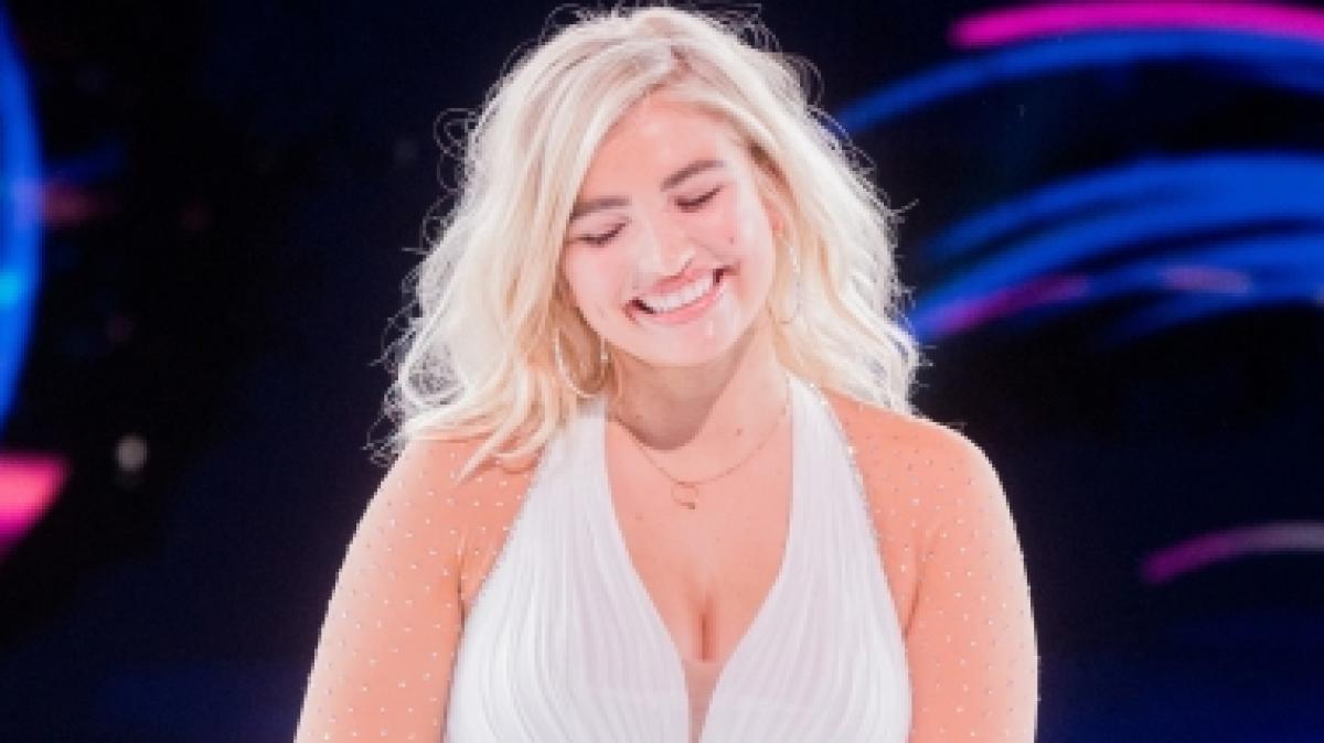 Mit einem Tanga-Blitzer bringt Sarina Nowak ihre Instagram-Fans zum Ausflippen. (Foto)